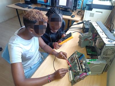 Classes in Session 3 at Compaq College